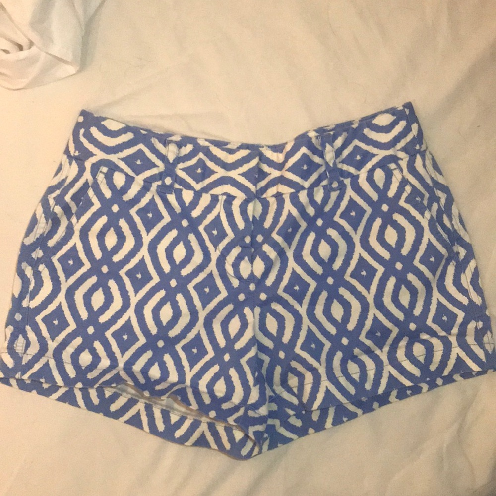 VINEYARD VINES shorts! 🐳